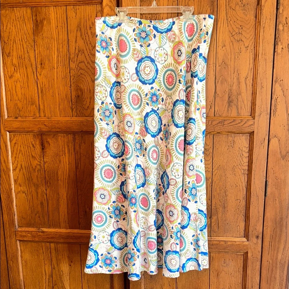 🌸Christopher & Banks Multicolor Floral A-Line Full Skirt Size 10💙